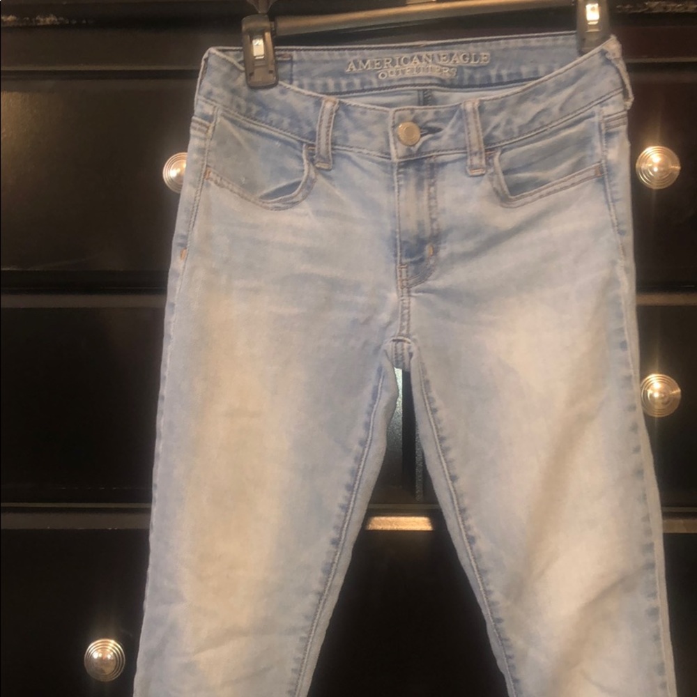 Light wash jeggings